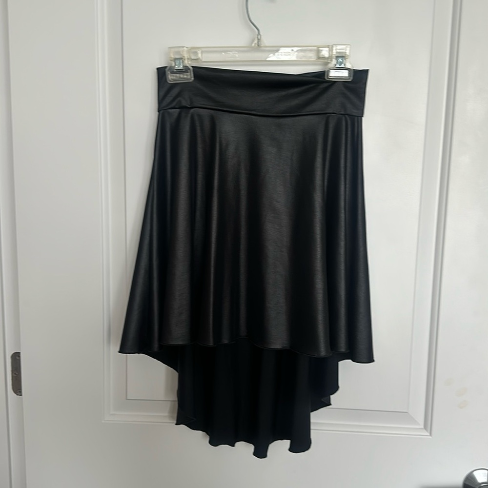 High Low Black faux leather skirt.